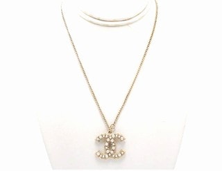 ブランド服やアクセサリーの買取