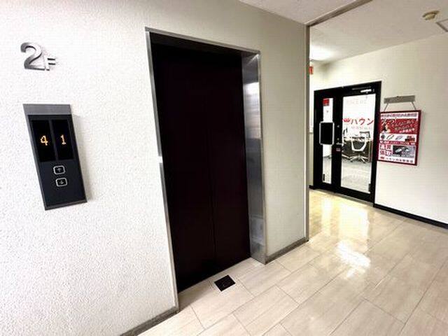 店舗入り口風景